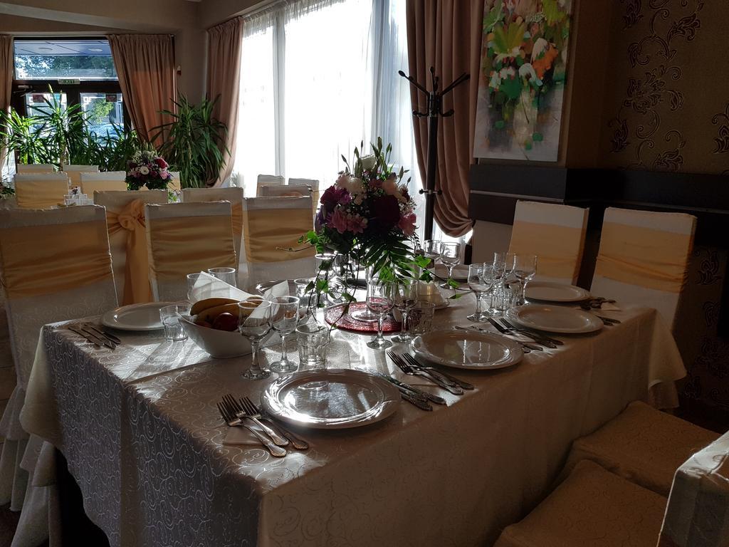 Indiana Hotel Jassy Zewnętrze zdjęcie