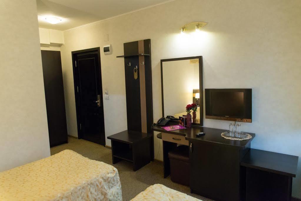 Indiana Hotel Jassy Zewnętrze zdjęcie